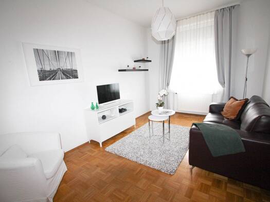 Wohnung zur Miete auf Zeit 2.750 € 2 Zimmer 50 m² frei ab sofort Hattsteinerstrasse Rödelheim Frankfurt am Main 60489