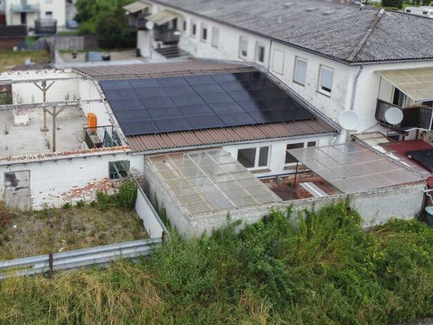 Wohnung zum Kauf 99.000 € 4 Zimmer 132,8 m² 2. Geschoss Lüchtringen Höxter 37671