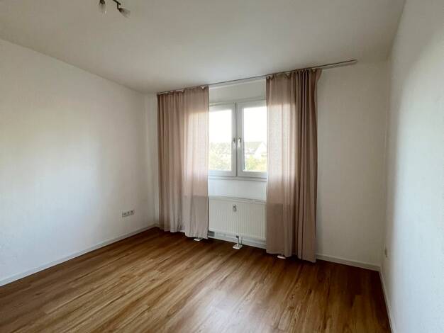 Wohnung zur Miete 600 € 3 Zimmer 70 m² frei ab 01.11.2026 Immigrath Langenfeld (Rheinland) 40764