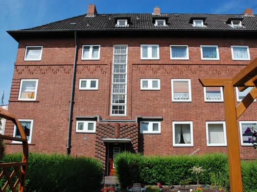 Wohnung zur Miete 361 € 2 Zimmer 55,6 m² 2. Geschoss frei ab 01.05.2026 Bismarckstraße 209 Siebethsburg Wilhelmshaven 26382