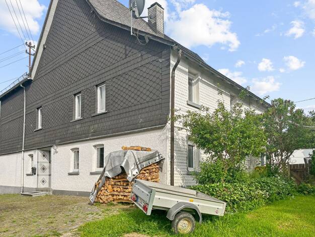 Einfamilienhaus zum Kauf 120.000 € 6 Zimmer 100 m² 436 m² Grundstück Helberhausen Hilchenbach 57271