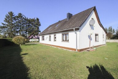 Einfamilienhaus zum Kauf 189.000 € 7 Zimmer 112 m² 2.875 m² Grundstück Daberkow Daberkow 17129