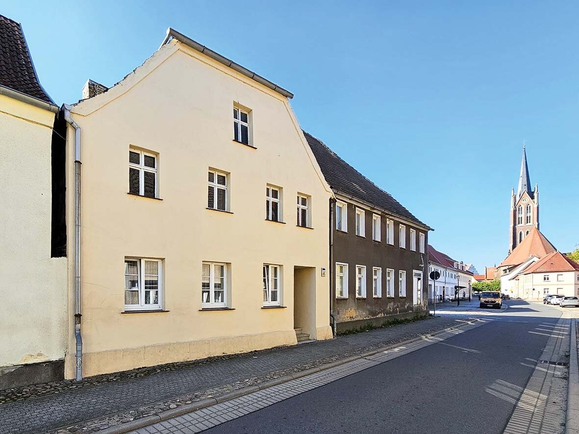 Mehrfamilienhaus zur Versteigerung 19.000 € 148 m²<br/>Wohnfläche 1.033 m²<br/>Grundstück Wittenberger Straße 49 Kemberg Kemberg 06901