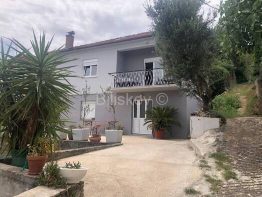 Haus zum Kauf 400.000 € 4 Zimmer 101 m² Kali