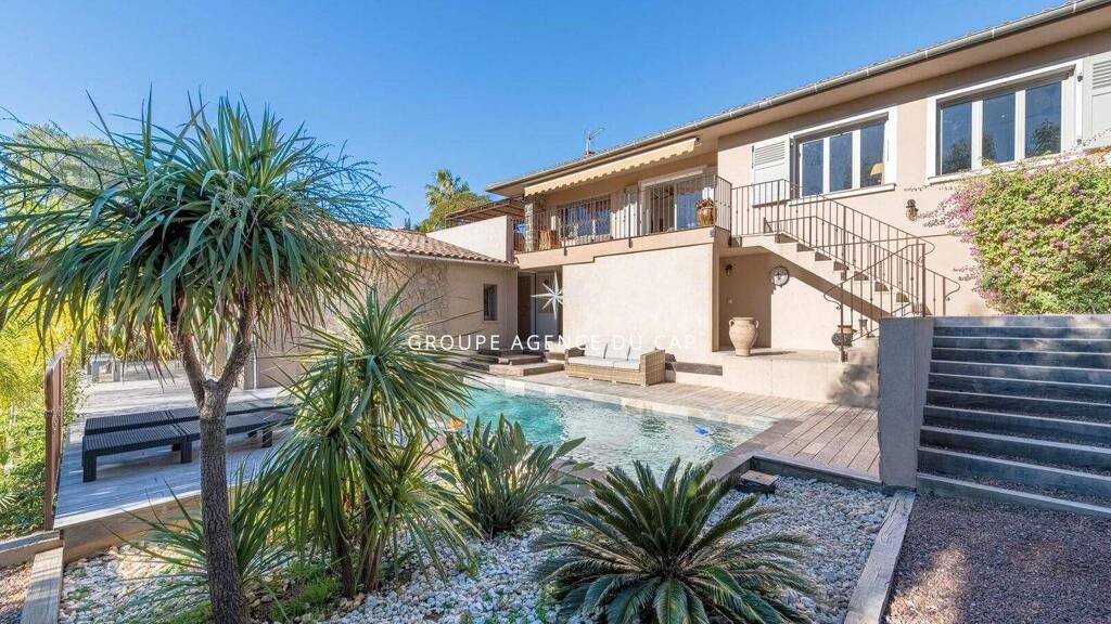 Haus zum Kauf 1.350.000 € 192 m² 1.186 m² Grundstück Plateau Notre Dame Nord Saint-Raphaël 83700