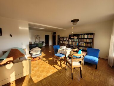 Wohnung zum Kauf 130.000 € 3 Zimmer 87,3 m² frei ab sofort Tränkebergstraße 3 Rotenburg Rotenburg an der Fulda 36199