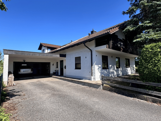Einfamilienhaus zum Kauf provisionsfrei 680.000 € 8 Zimmer 204 m² 723 m² Grundstück frei ab sofort Oberflossing Polling 84570