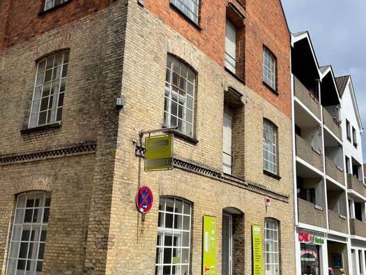 Wohnung zur Miete 1.000 € 3 Zimmer 75 m² Geschoss 2/3 frei ab sofort Finkstraße Altstadt Lüneburg 21335