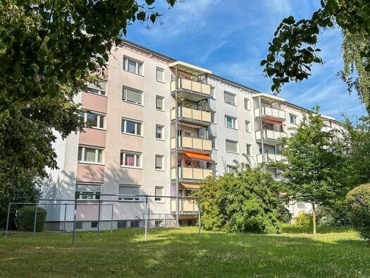 Wohnung zum Kauf 89.900 € 3 Zimmer 60,5 m² 4. Geschoss Neukieritzsch Neukieritzsch 04575