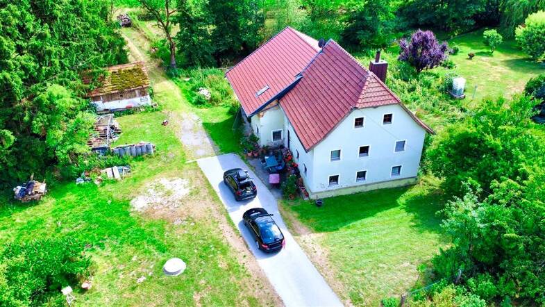 Bauernhaus zum Kauf 690.000 € 8 Zimmer 140 m² 22.900 m² Grundstück Kamm Ortenburg 94496