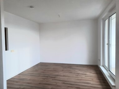 Wohnung zur Miete 300 € 3 Zimmer 57 m² 3. Geschoss frei ab sofort Richard-Wagner-Straße Malxebogen Peitz 03185