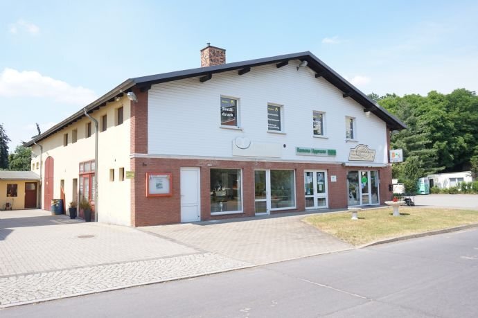 Wohn- und Geschäftshaus zum Kauf 175.000 € 1.680 m²<br/>Grundstück Falkenberg Falkenberg/Elster 04895