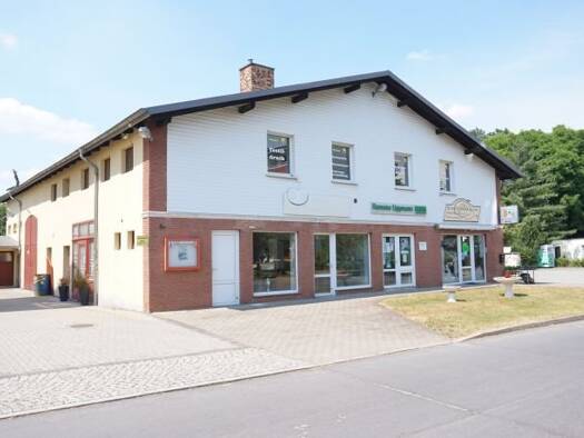 Wohn- und Geschäftshaus zum Kauf 175.000 € 1.680 m² Grundstück Falkenberg Falkenberg/Elster 04895