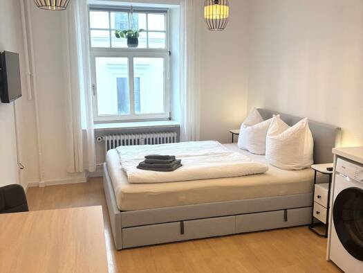 Studio zum Kauf 89.000 € 1 Zimmer 18 m² 2. Geschoss Altstadt Passau 94032