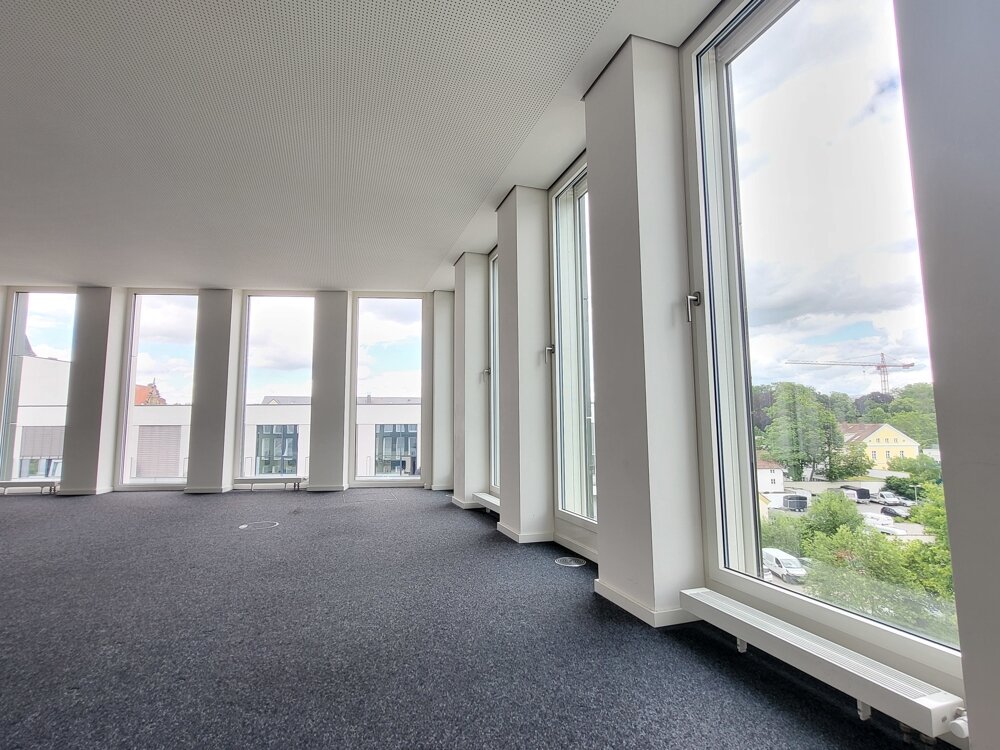 Bürofläche zur Miete 1.440 € 2 Zimmer 96 m²<br/>Bürofläche Bahnhofsviertel Regensburg 93047