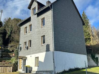 Haus zum Kauf 215.000 € 12 Zimmer 220 m² 400 m² Grundstück Betzdorf Betzdorf 57518