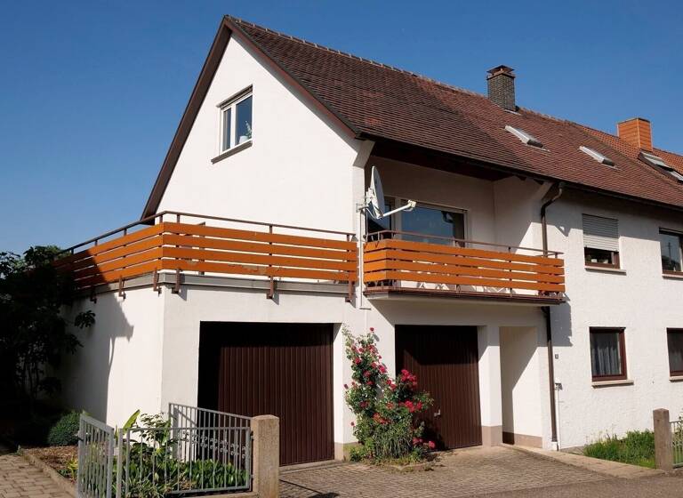 Mehrfamilienhaus zum Kauf 469.000 € 8 Zimmer 172 m²<br/>Wohnfläche 497 m²<br/>Grundstück Schöllbronn Ettlingen 76275