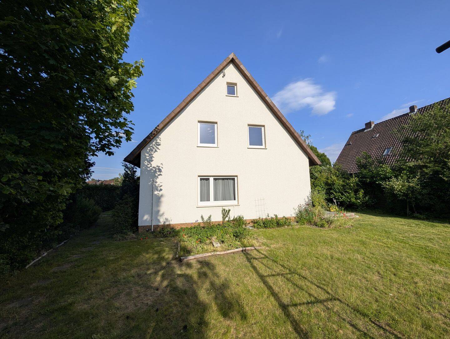 Einfamilienhaus zum Kauf – pohled 2