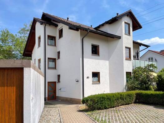 Wohnung zur Miete 380 € 2 Zimmer 39 m² frei ab 01.08.2026 Flöschgasse 41 Trossingen 78647