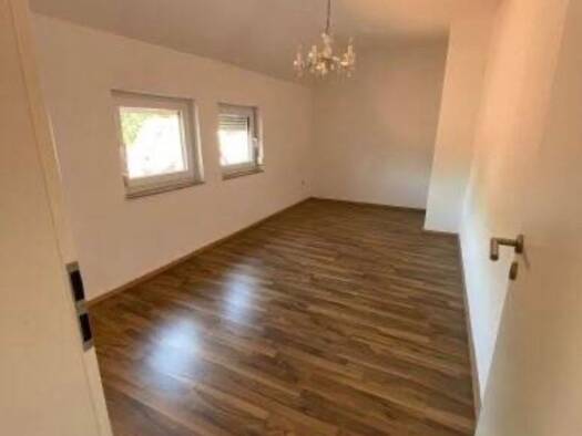 Wohnung zur Miete 785 € 2 Zimmer 56 m² Geschoss 2/2 frei ab 01.05.2026 Hedelfingen Stuttgart 70329