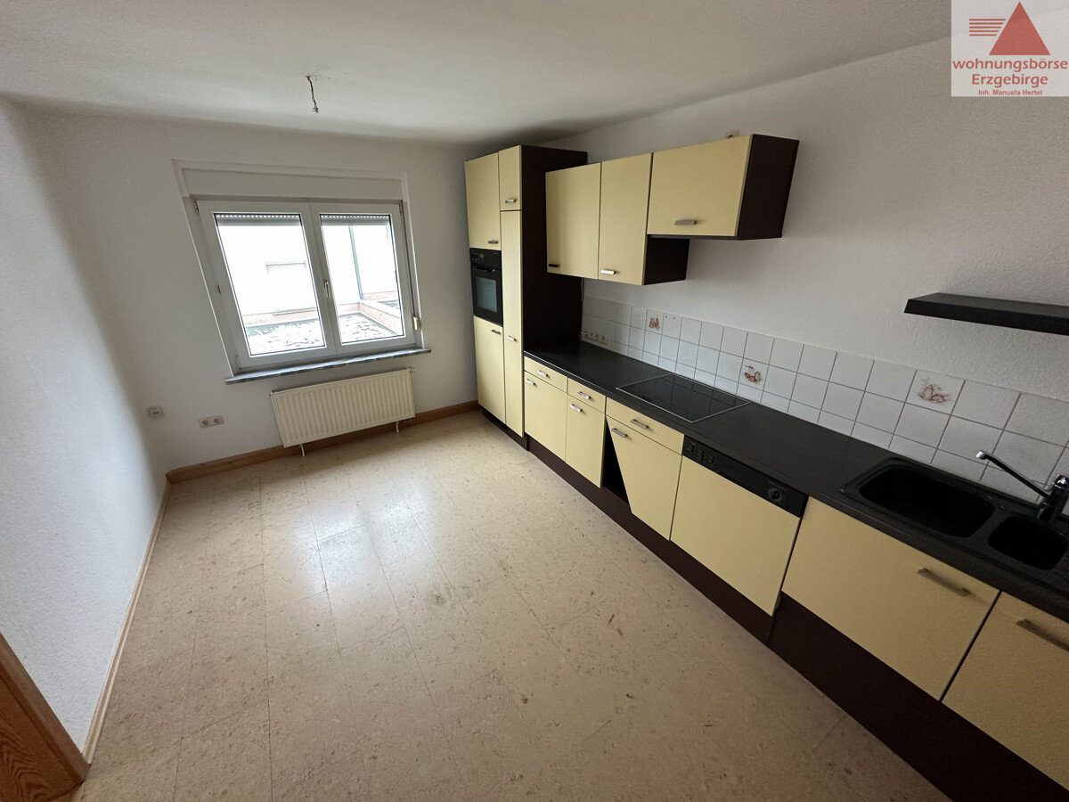 Wohnung zur Miete 300 € 2 Zimmer 52,2 m²<br/>Wohnfläche 1.<br/>Geschoss Neuschönburger Str. 17 Ortmannsdorf Mülsen / Neuschönburg 08132