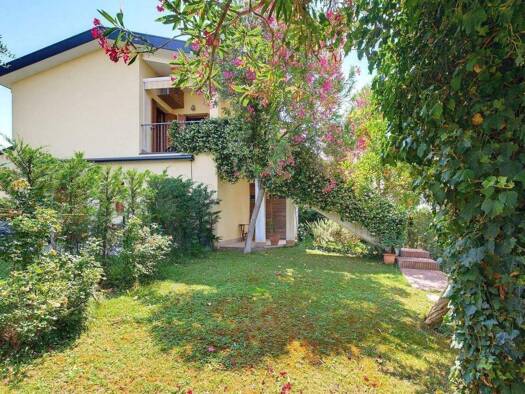 Wohnung zum Kauf 350.000 € 3 Zimmer 80 m² Geschoss 2/2 Via dei Vigneti 141 Lazise 37017
