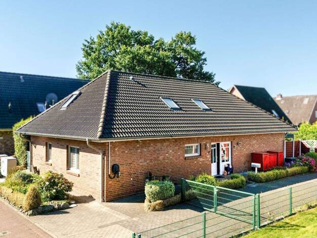 Haus zum Kauf 545.000 € 5 Zimmer 191 m² 615 m² Grundstück Brande-Hörnerkirchen 25364