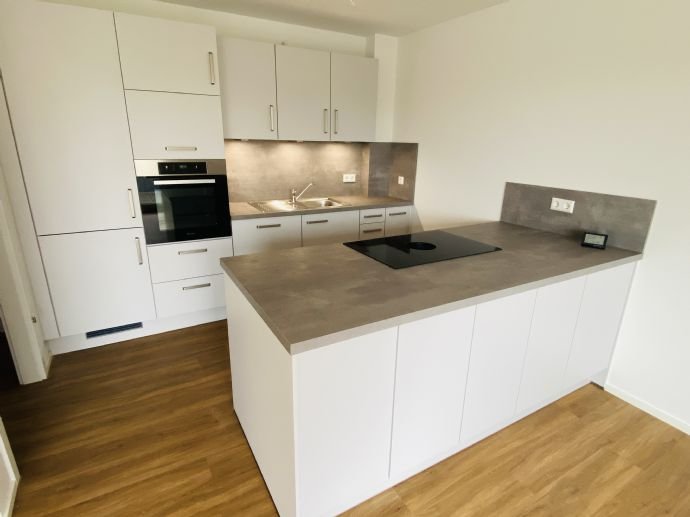 Wohnung zur Miete 880 € 2 Zimmer 62,9 m²<br/>Wohnfläche 01.04.2025<br/>Verfügbarkeit Am Bläsiberg 13 Weingarten 88250