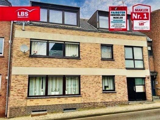 Mehrfamilienhaus zum Kauf als Kapitalanlage geeignet 374.000 € 11 Zimmer 267 m² 328 m² Grundstück Geilenkirchen 52511