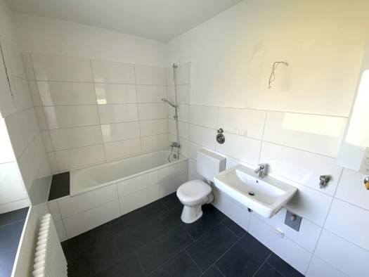 Wohnung zur Miete 439 € 2 Zimmer 55,9 m² 2. Geschoss Bismarckstraße 48 Mitte Menden 58708