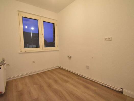 Wohnung zur Miete 600 € 2 Zimmer 52,3 m² 1. Geschoss frei ab 01.01.2026 Kirchhellener Straße 108 Alsfeld Oberhausen 46145