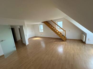 Wohnung zur Miete 950 € 2,5 Zimmer 97 m² Geschoss 2/2 frei ab sofort Bad Arolsen Bad Arolsen 34454