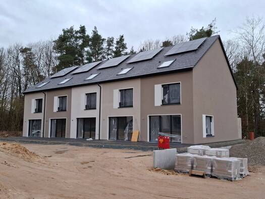 Reihenmittelhaus zur Miete 1.770 € 5 Zimmer 145 m² 120 m² Grundstück Forchheim 91301