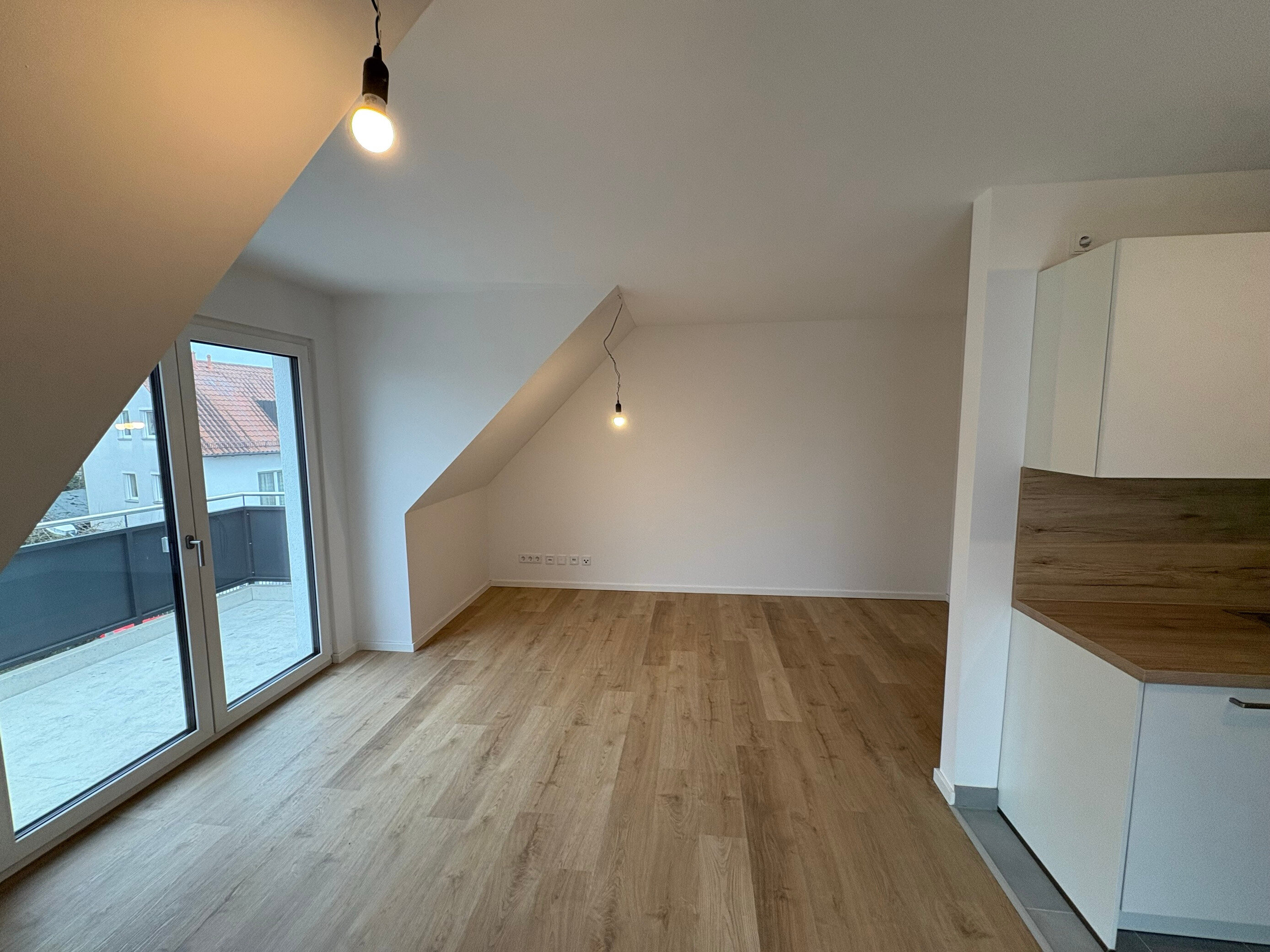 Wohnung zur Miete 910 € 2 Zimmer 57,8 m²<br/>Wohnfläche 2.<br/>Geschoss 01.02.2025<br/>Verfügbarkeit Siegelsdorfer Str. 34 Gaismannshof Nürnberg 90431