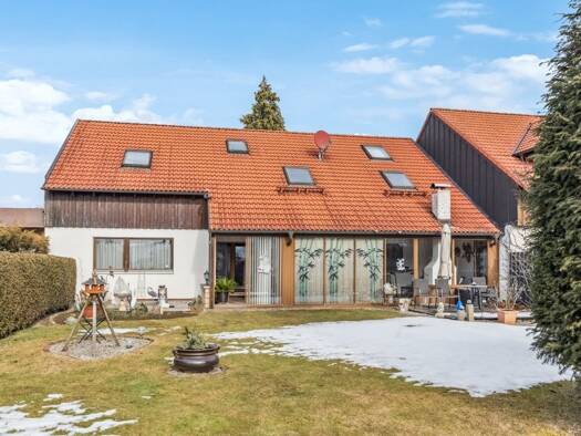 Einfamilienhaus zum Kauf 498.000 € 5,5 Zimmer 136 m² 597 m² Grundstück Wäschenbeuren 73116