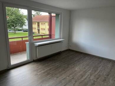 Wohnung zur Miete 503 € 3 Zimmer 67 m² 1. Geschoss frei ab sofort Heinrich-Kremp-Str. 46 Helmstedt Helmstedt 38350
