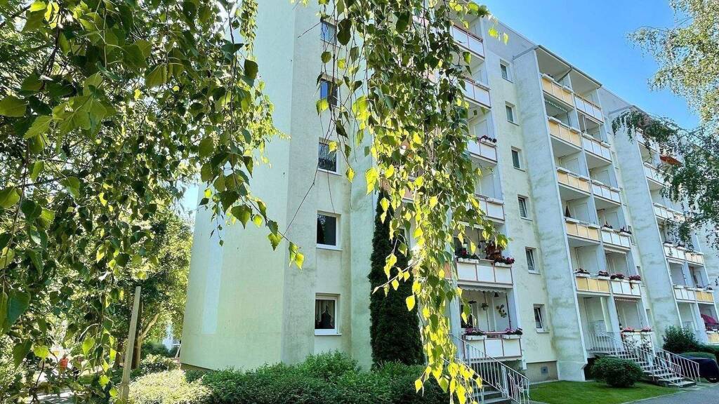 Wohnung zur Miete 312 € 2 Zimmer 55,1 m² 3. Geschoss frei ab sofort An der Glashütte 6/3R Altenburg 04600