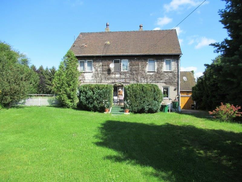 Mehrfamilienhaus zum Kauf 135.000 € 8 Zimmer 165,3 m²<br/>Wohnfläche 4.303 m²<br/>Grundstück Fröttstädt Fröttstädt 99880