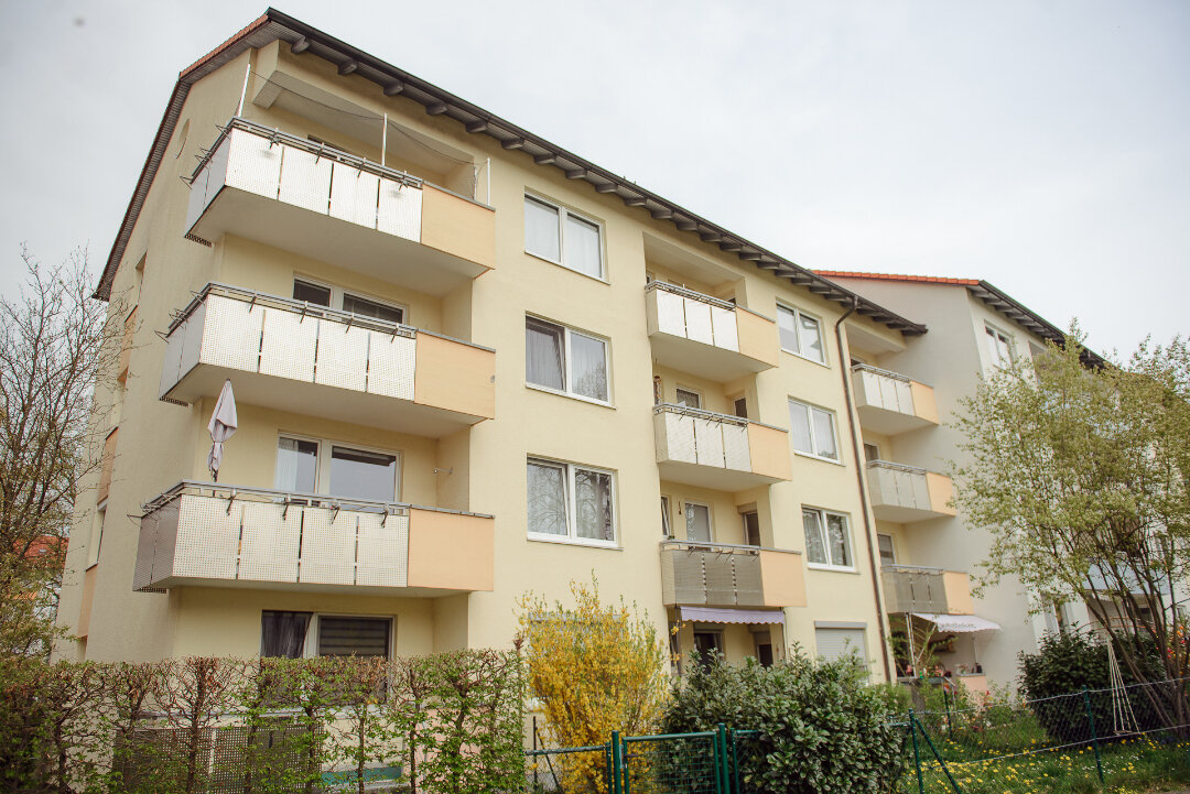 Wohnung zur Miete 303 € 2 Zimmer 52,4 m²<br/>Wohnfläche 3.<br/>Geschoss 01.11.2024<br/>Verfügbarkeit Rubensstr. 12 Dreifaltigkeit Amberg 92224