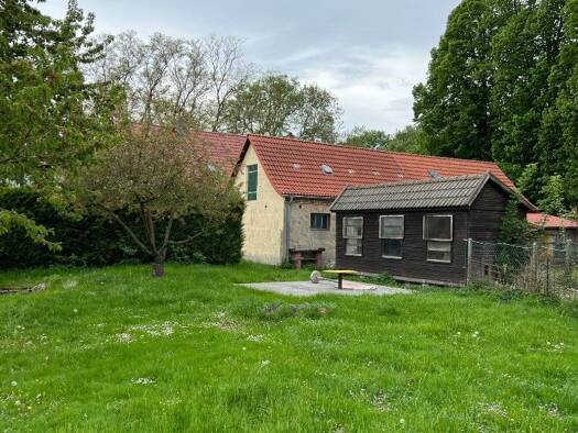 Doppelhaushälfte zum Kauf 190.000 € 4 Zimmer 99 m² 1.109 m² Grundstück Wustrow Oderaue 16259