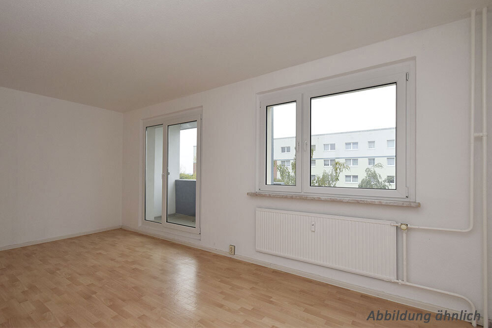 Wohnung zur Miete 308 € 3 Zimmer 57 m²<br/>Wohnfläche 5.<br/>Geschoss 01.03.2025<br/>Verfügbarkeit Am Hohen Ufer 21 Silberhöhe Halle 06132