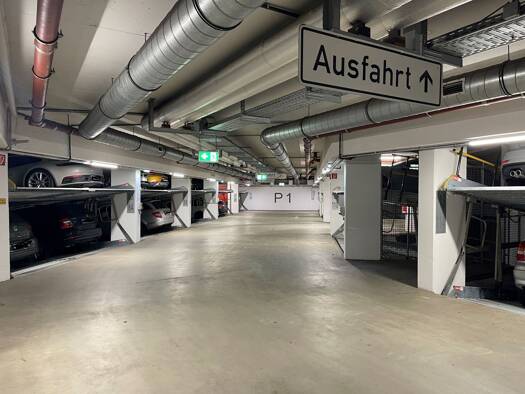 Tiefgarage zur Miete provisionsfrei 90 € Am Steinberg 2 Weißensee Pankow 13086