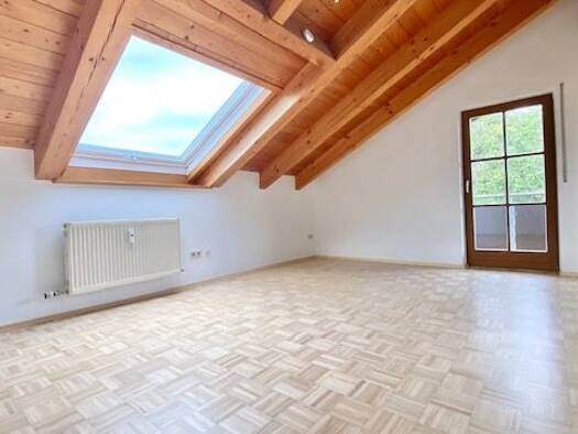 Wohnung zur Miete 940 € 3,5 Zimmer 78 m² Geschoss 3/3 frei ab 01.10.2026 Georgiweg 17 Saaldorf Saaldorf-Surheim 83416