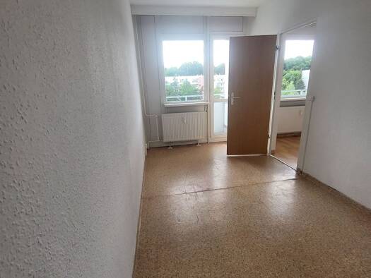 Wohnung zur Miete 480 € 4 Zimmer 70 m² 3. Geschoss frei ab sofort Keplerstraße 19 Mueßer Holz Schwerin 19063