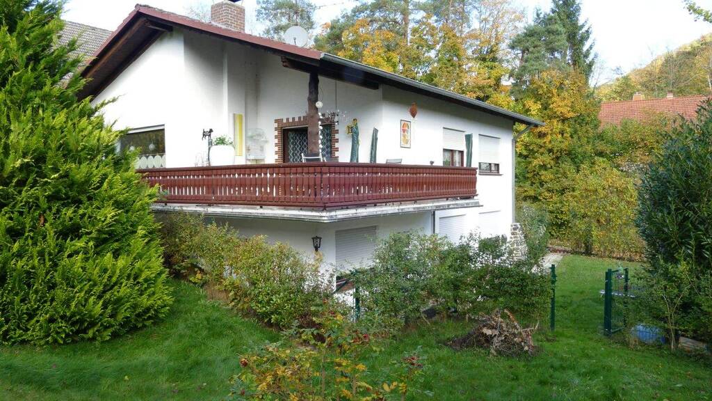Haus zum Kauf 368.000 € 6 Zimmer 180 m² 998 m² Grundstück Hemfurth-Edersee Edertal 34549