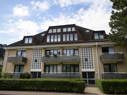 Wohnung zum Kauf 340.000 € 2 Zimmer 79,5 m² EG Rahlstedt Hamburg / Rahlstedt 22143