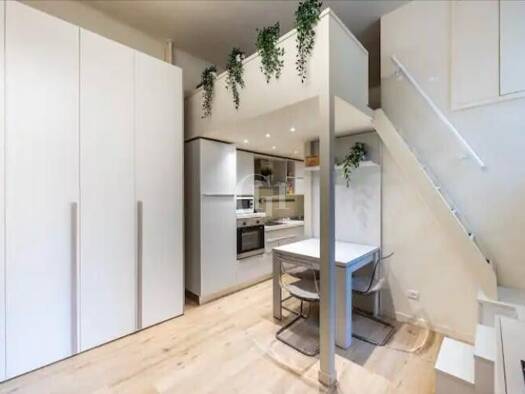 Wohnung zum Kauf 270.000 € 2 Zimmer 40 m² Milan 20145