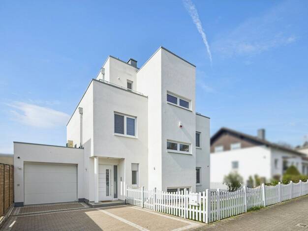 Einfamilienhaus zum Kauf 1.290.000 € 8 Zimmer 238 m² 637 m² Grundstück Wisselsheim Bad Nauheim 61231