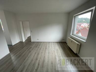 Wohnung zur Miete 290 € 2 Zimmer 44,7 m² Dachgeschoss, 3. Geschoss Ruhla Ruhla 99842