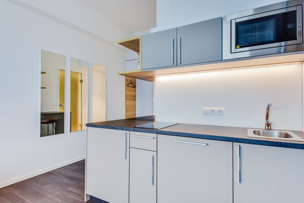 Wohnung zur Miete Wohnen auf Zeit 1.200 € 1 Zimmer 35 m²<br/>Wohnfläche ab sofort<br/>Verfügbarkeit Altenhöferallee Kalbach-Riedberg Frankfurt am Main 60438